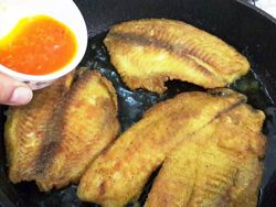 طرز تهیه ماهی تیلاپیلا سرخ کرده با شوید پلو