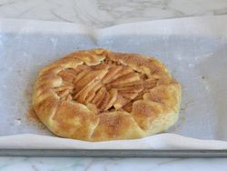 طرز تهیه گالت سیب فرانسوی